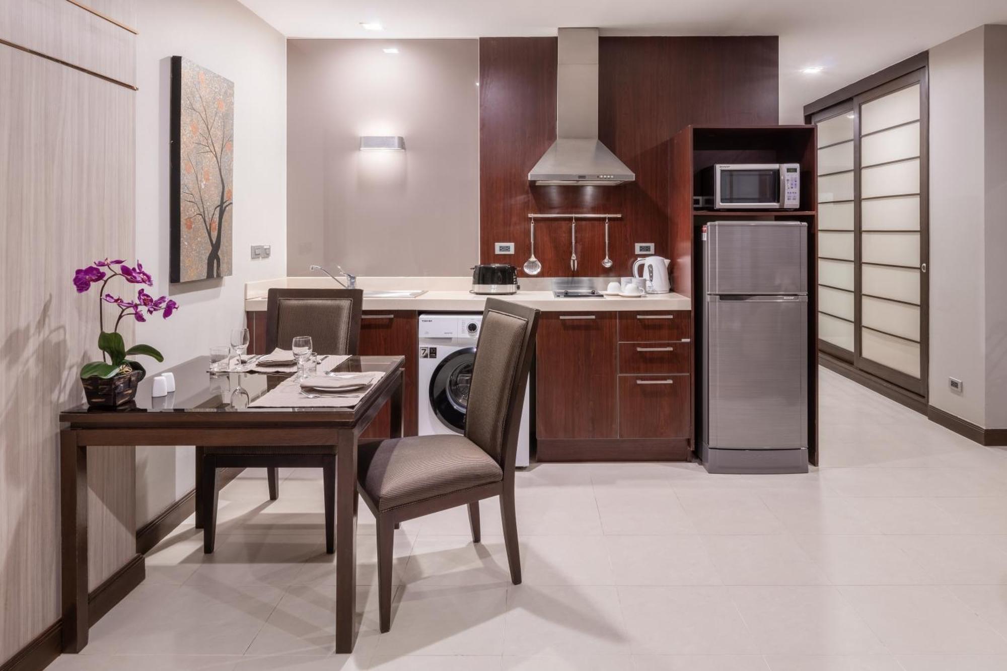 Grand Asoke Suites Boutique Residence Bangkok Exteriör bild